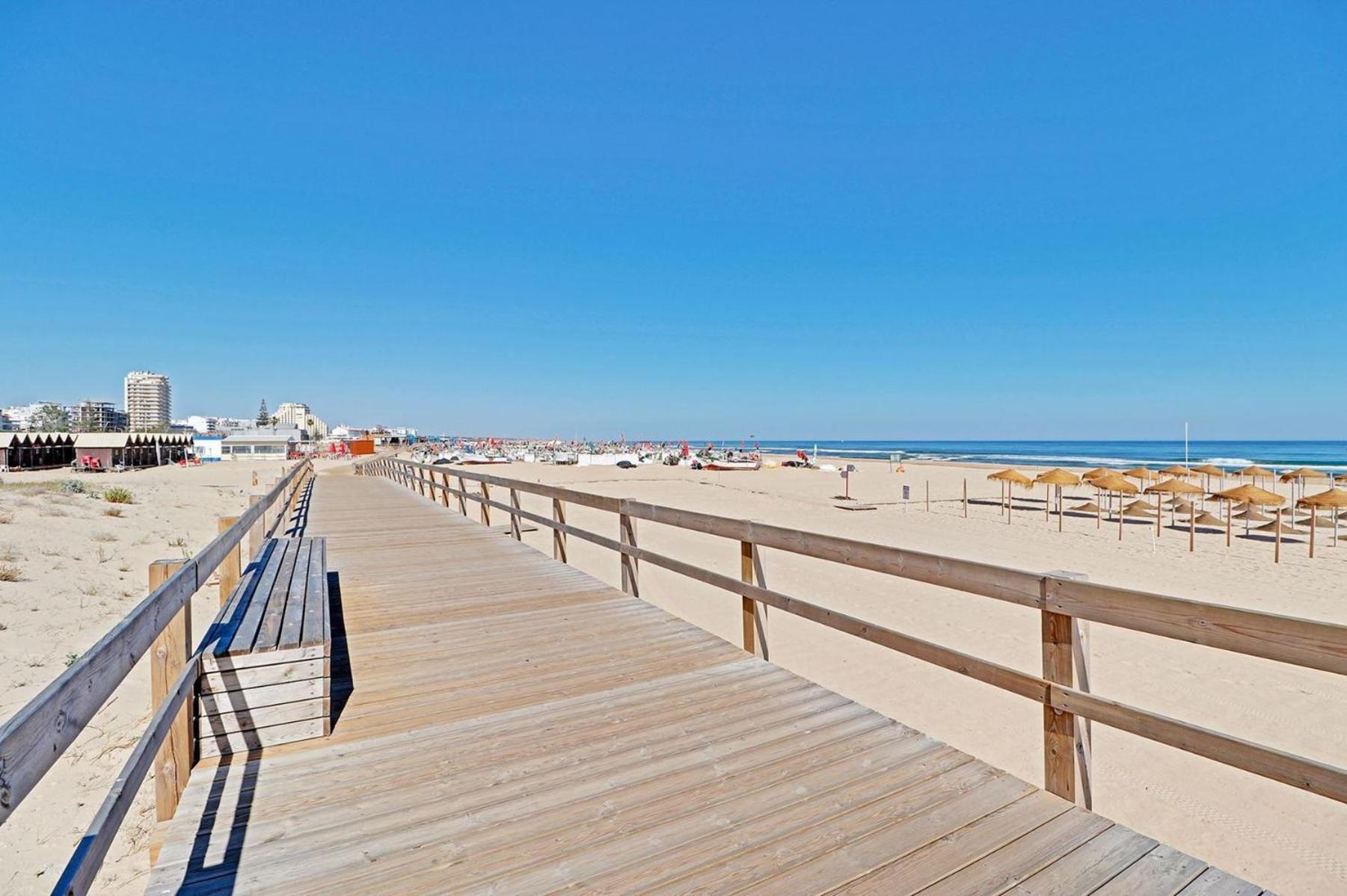 Beachview 2 By Homing * Monte Gordo