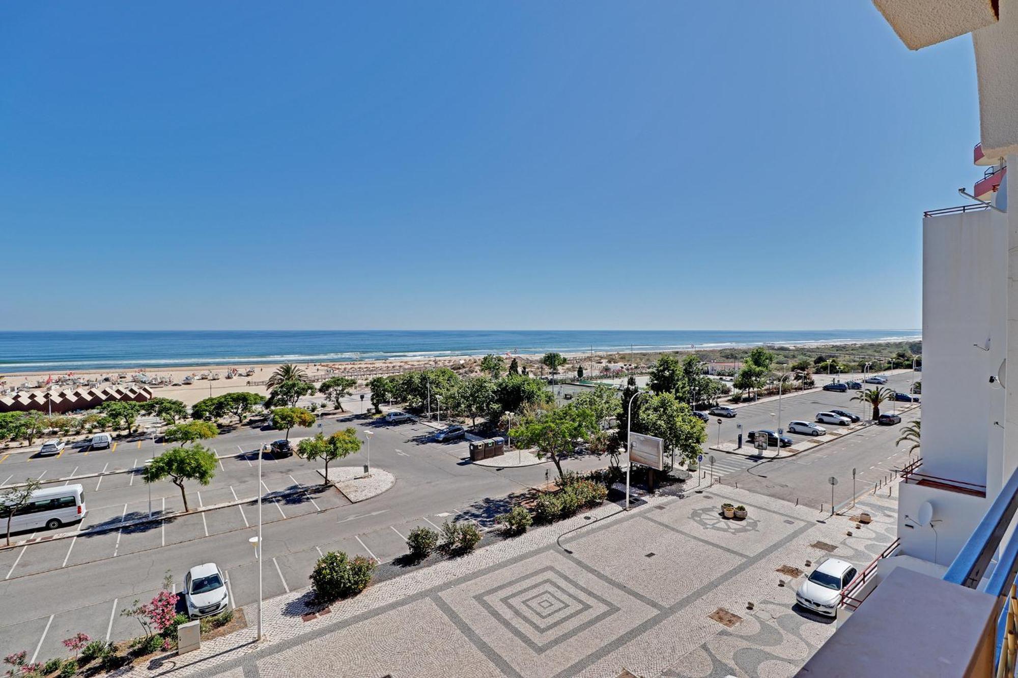 Beachview 2 By Homing Appartement *